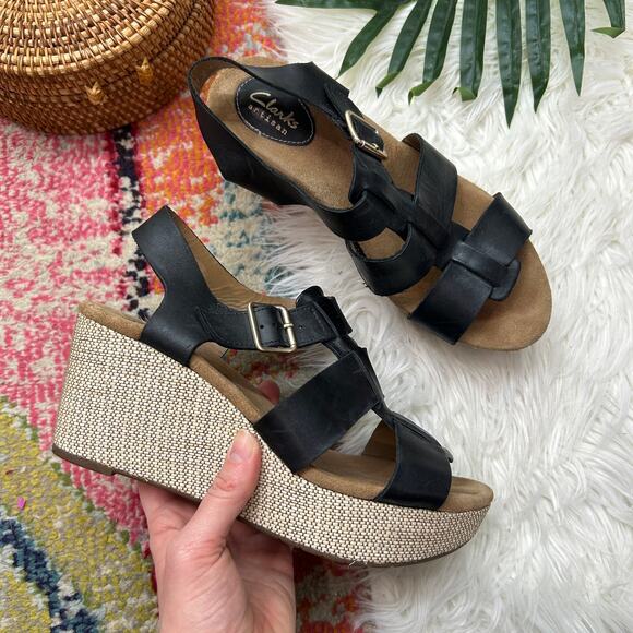 Clarks Shoes - Clarks Artisan Black Leather Platform Wedge Sandal 8W 8 WIDE Ankle Strap